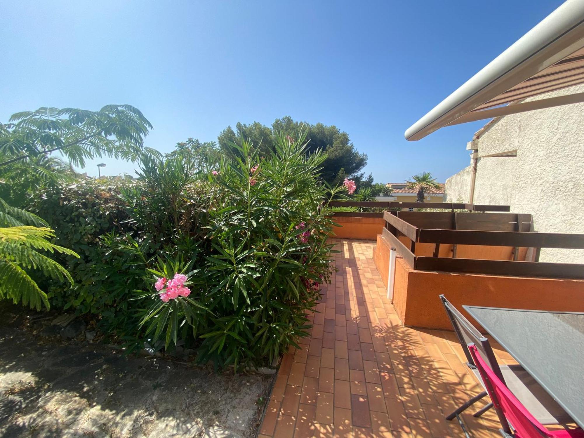Appartement Cosy A Sanary Plage De Portissol-Climatise-Parking Prive ภายนอก รูปภาพ